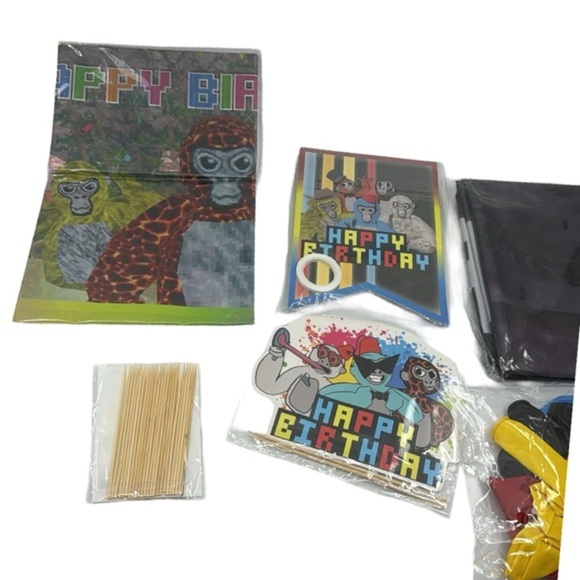 Gorilla BDay Party -Banner Cake & Cupcake Toppers Balloons Backdrop & Tablecloth - Picture 8 of 12